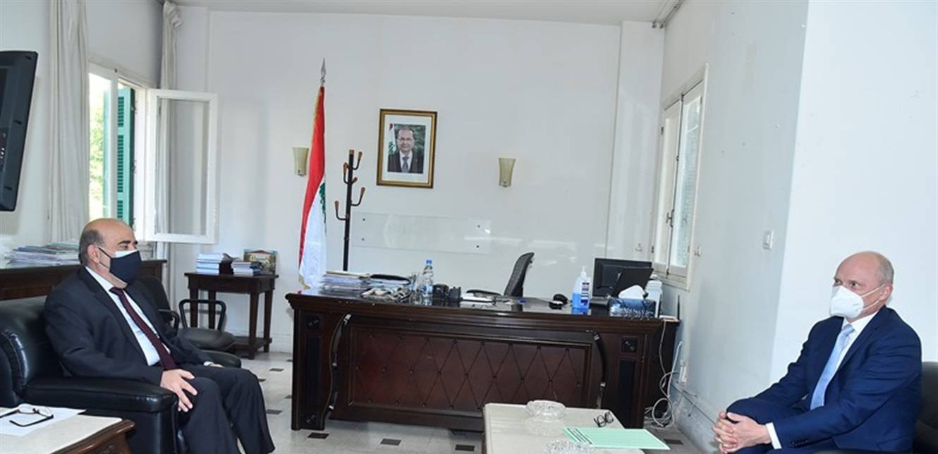 موضوع تأليف الحكومة بين وهبه وسفير ألمانيا