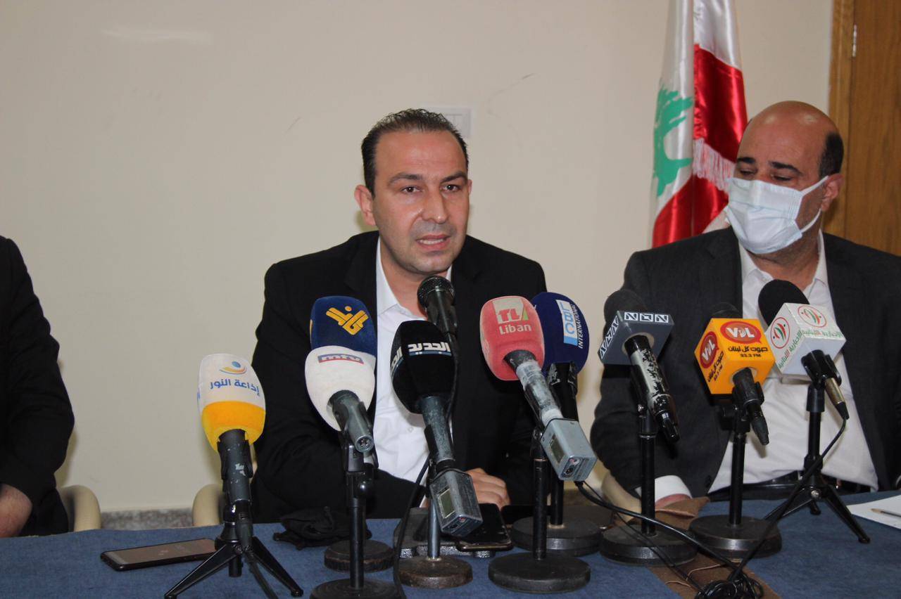 مرتضى: اتخذنا اجراءات استباقية لمنع وصول اسراب الجراد