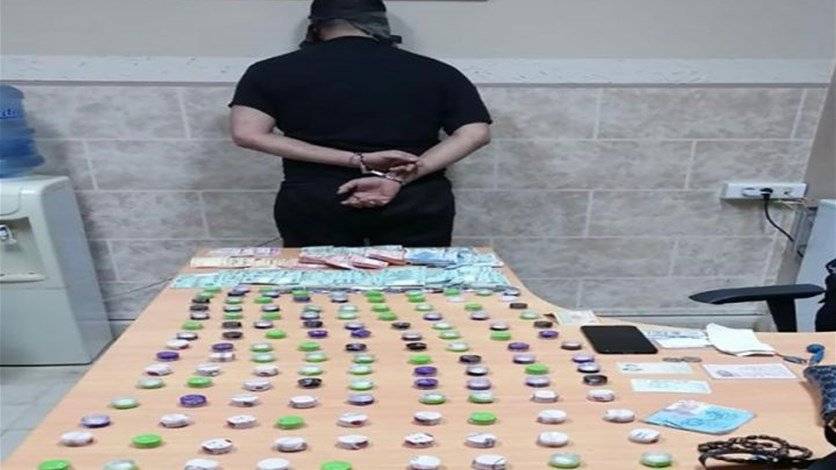 قام بترويج المخدرات في برج حمود... فوقع في قبضة الشرطة القضائية