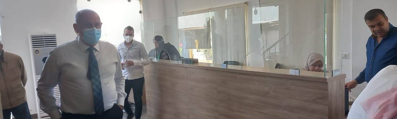 محاضر ضبط بحق المخالفين والمتلاعبين بالأسعار الرسمية في مراكز بيع الاسمنت في الجنوب