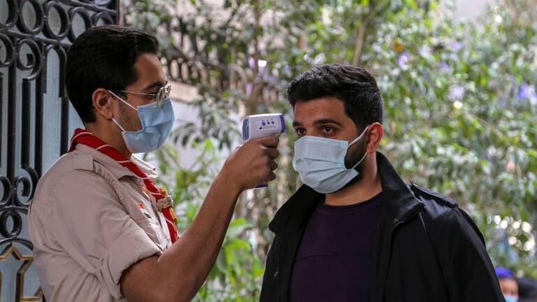 مستشار السيسي للصحة يوجه عددا من الرسائل إلى المصريين