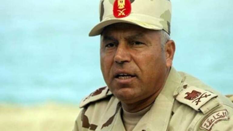 وزير النقل المصري يكشف سبب الحوادث المتكررة في قطارات مصر