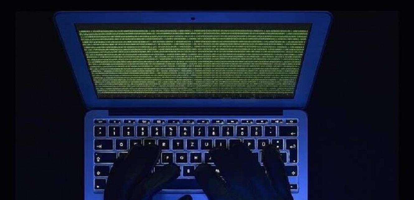 سرقة ملفات خطيرة من "آبل" والقراصنة يهددون بفضح أسرار تزلزل العالم