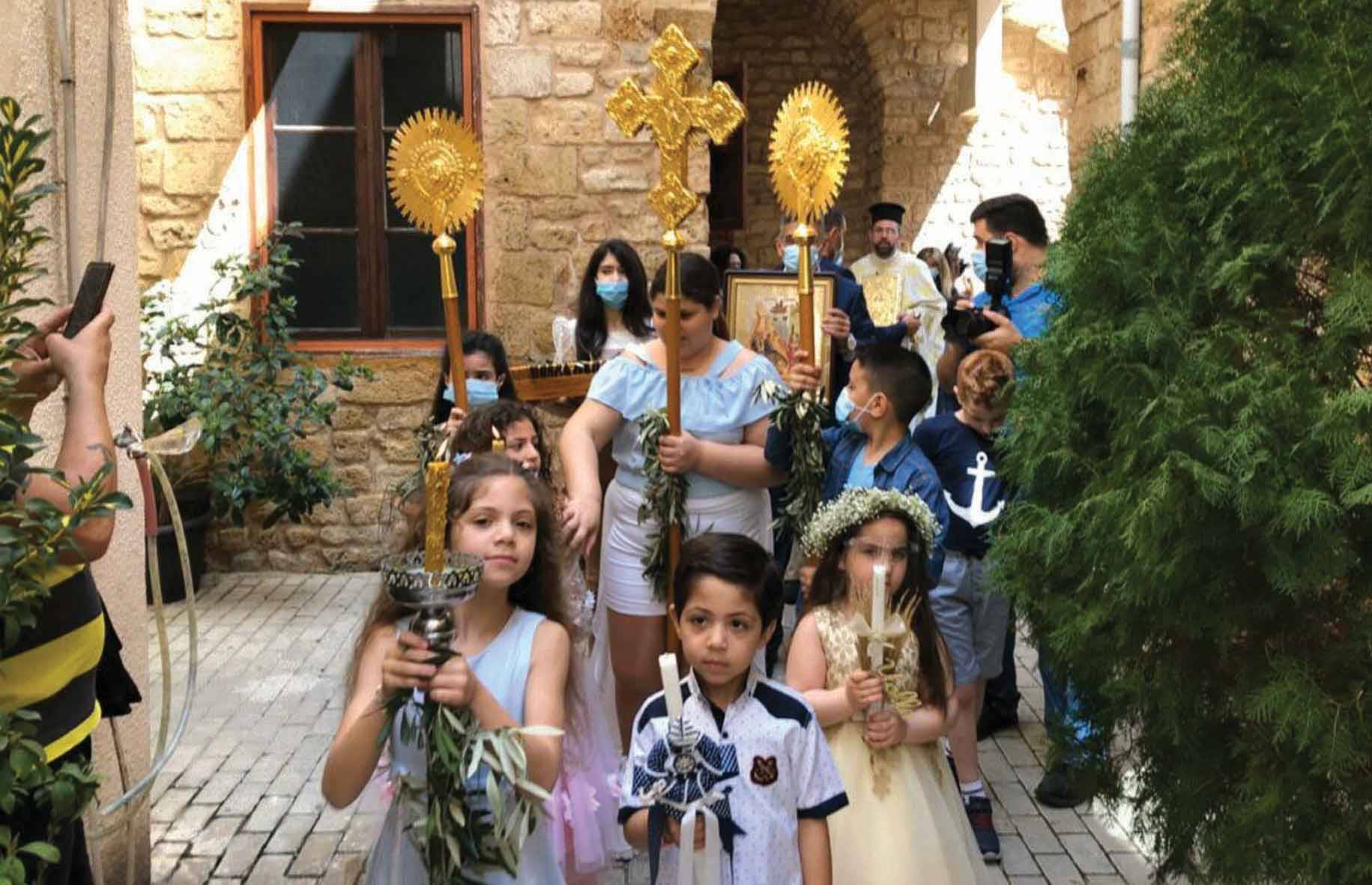 ضربة إقتصادية جديدة تطال لبنان وخسائرها قد تصل الى أكثر من 900 مليون دولار سنويًا
المنصّة الإلكترونية الى آخر الشهر.. ونجاحها مرهون بضبط التهريب الذي يُقوّض الليرة اللبنانية
العبث بالقانون 44/2015 من باب السرية المصرفية يضرب الثقة العالمية ويعزل لبنان مالياً ومصرفياً
