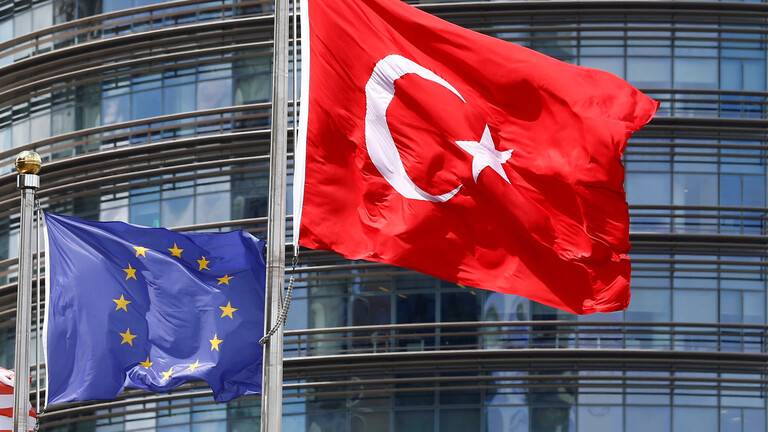 المحكمة الأوروبية لحقوق الإنسان تدين تركيا لانتهاكها حرية التعبير
