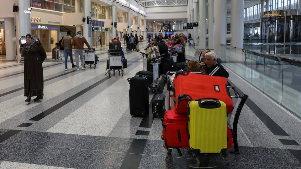 الصحة: 26 حالة إيجابية على متن رحلات وصلت إلى بيروت