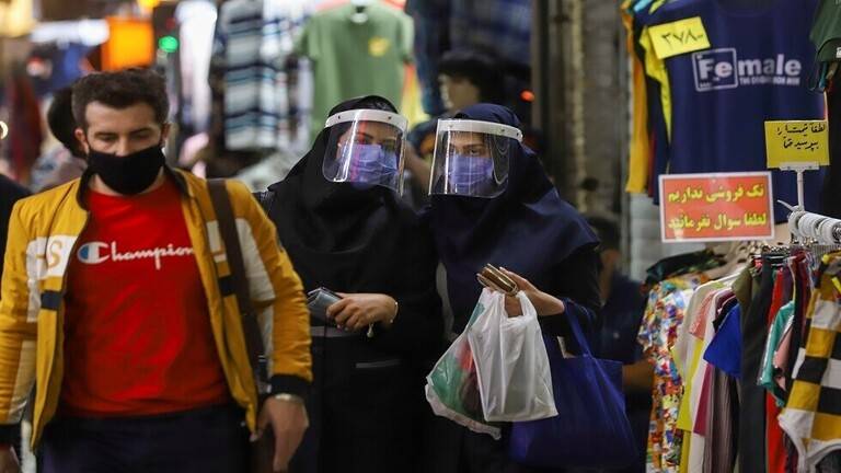روحاني يدعو إلى التزام البروتوكولات الصحية حتى في حال التطعيم باللقاح