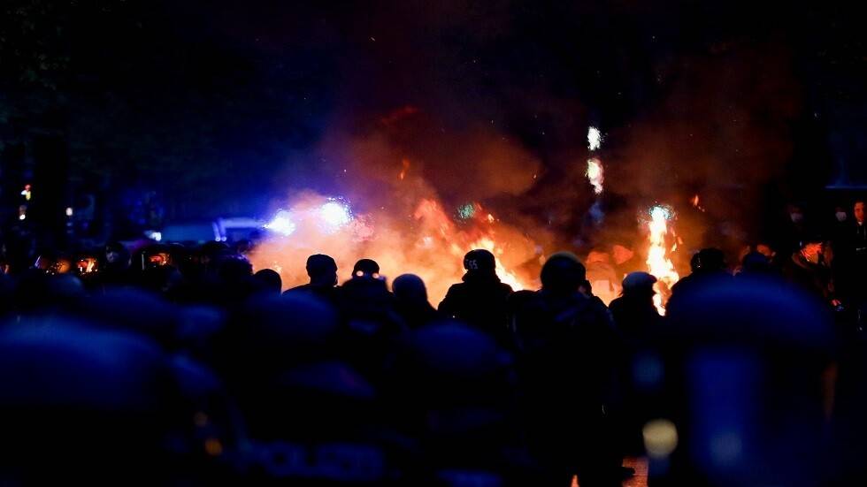 ألمانيا.. إصابة أكثر من 50 شرطيا واعتقال 250 في أعمال الشغب