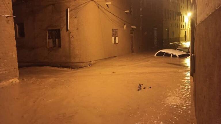 مصرع 4 أشخاص جراء فيضانات اليمن