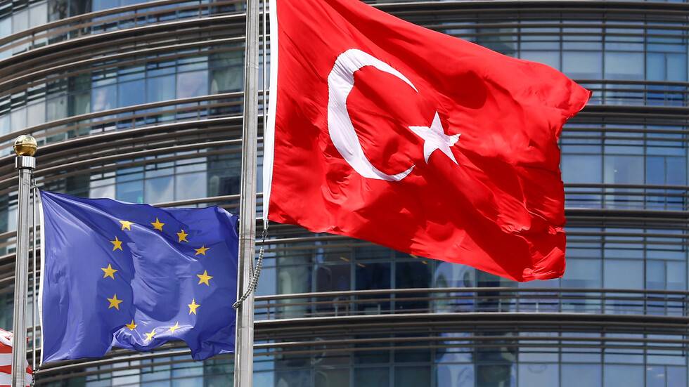 المحكمة الأوروبية لحقوق الإنسان تدين تركيا لانتهاكها حرية التعبير