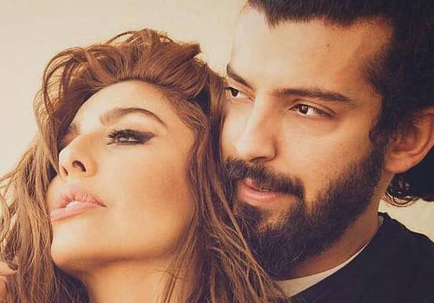 لم تعد تنشر صوراً معه.. فنانة لبنانية تعيد الحديث عن خلافها وانفصالها عن زوجها السعودي (صور)