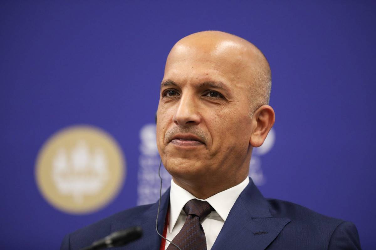 النيابة العامة القطرية تأمر بالقبض على وزير المالية