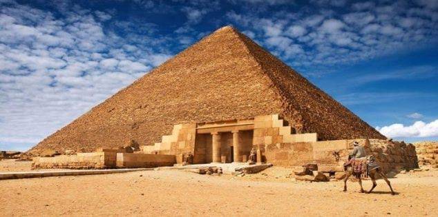 مصر تستعد لنقل مركب خوفو إلى المتحف الكبير