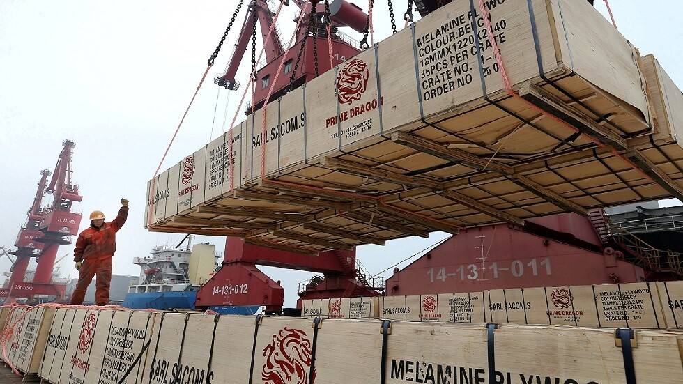 الصين.. تسارع غير متوقع لنمو الصادرات وارتفاع الفائض التجاري مع الولايات المتحدة