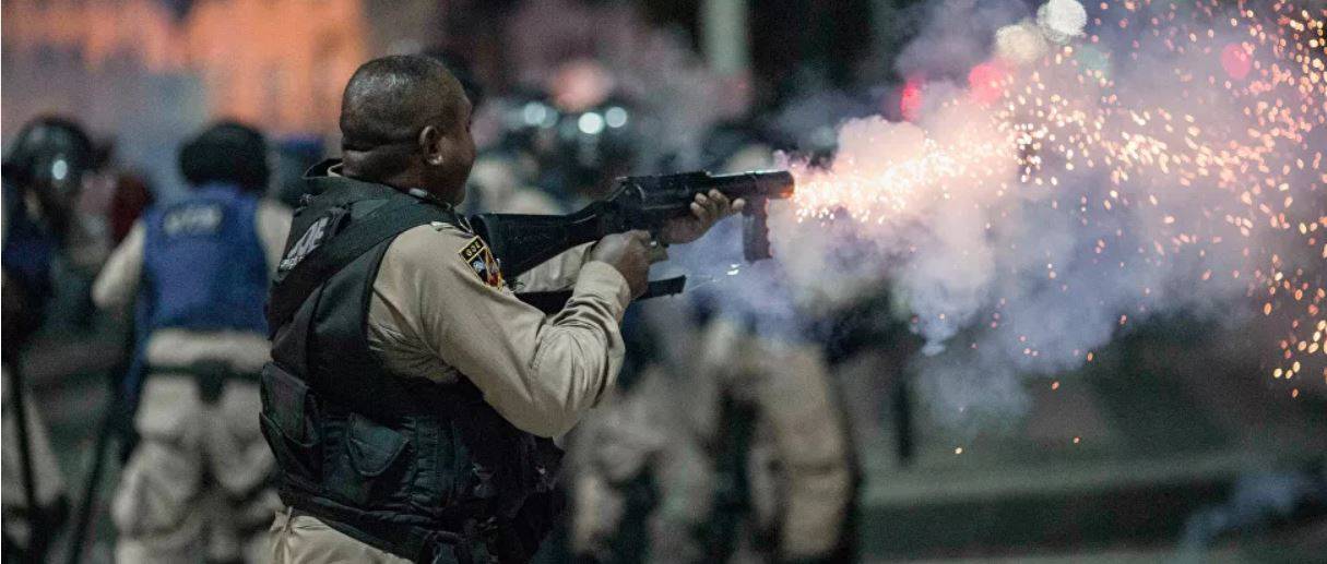 ارتفاع عدد قتلى تبادل إطلاق النار مع عصابة مخدرات بالبرازيل إلى 28