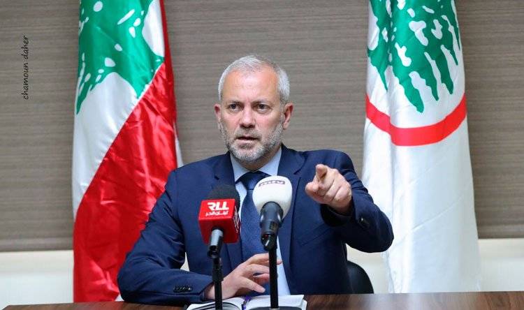حبشي: أنتم العتمة ولا تدافعوا عن حقوقنا