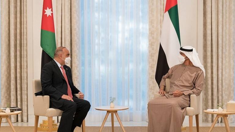 محمد بن زايد يؤكد أهمية وقف أي ممارسات تنتهك حرمة الأقصى