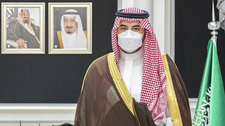 نائب وزير الدفاع السعودي يصل بغداد ويلتقي الرئاسات الثلاث