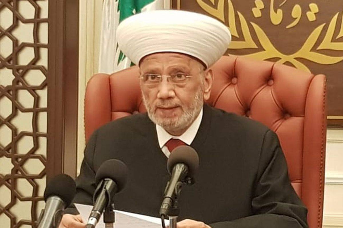 دريان: استنكر اقتحام باحات المسجد الاقصى وناشد المجتمع الدولي التحرك سريعا