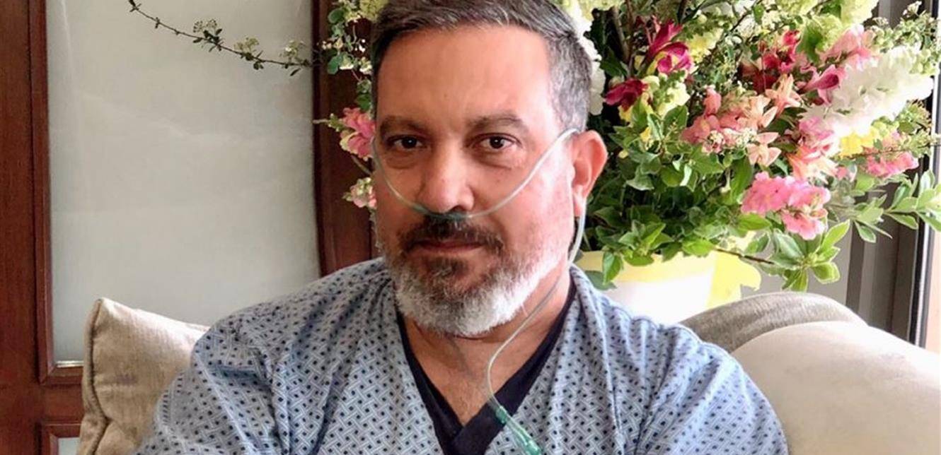أول تعليق لزاهي وهبي بعد أزمته الصحية وشائعة وفاته.. هذا ما قاله