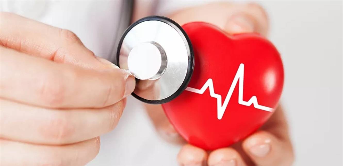 يحمي القلب بنسبة 100 بالمئة... إشربوا كوبا واحدا من هذا الطعام