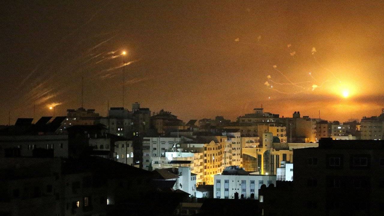 كيف يقرأ الفلسطينيون في سوريا التطورات في بلادهم؟