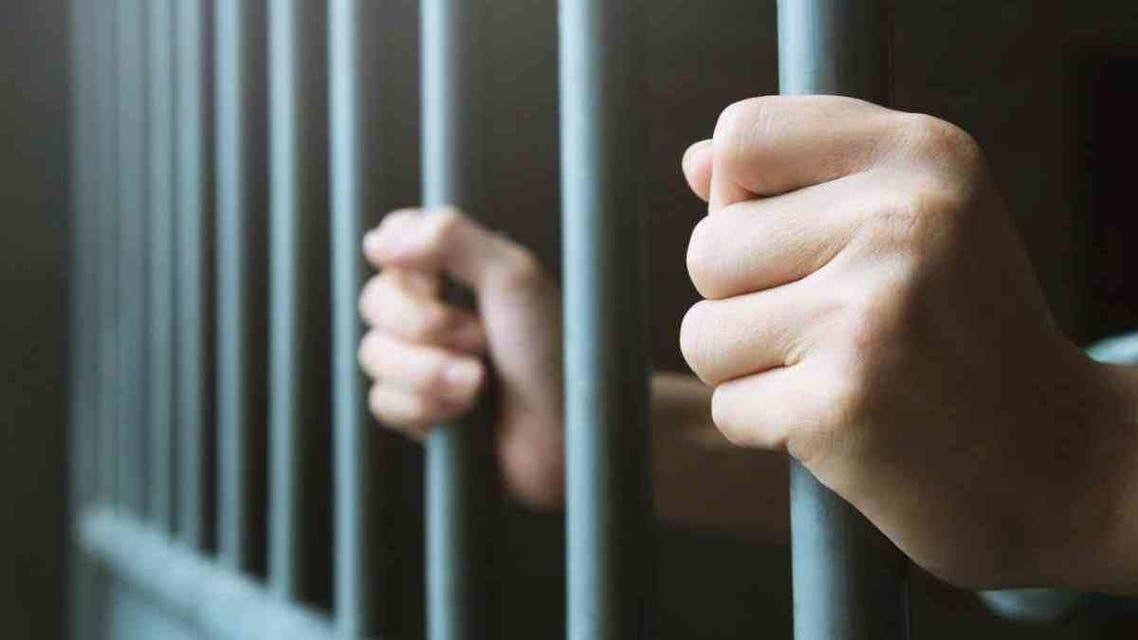 قوى الامن تتابع حالات كورونا في السجون