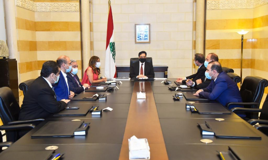 دياب التقى المشرفية ووفداً من القطاع السياحي وتناول البحث إجراءات إعادة فتح القطاع بعد عيد الفطر