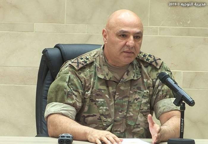 قائد الجيش: نشجب التعرض للاطباء والفاعل سيلقى عقابه