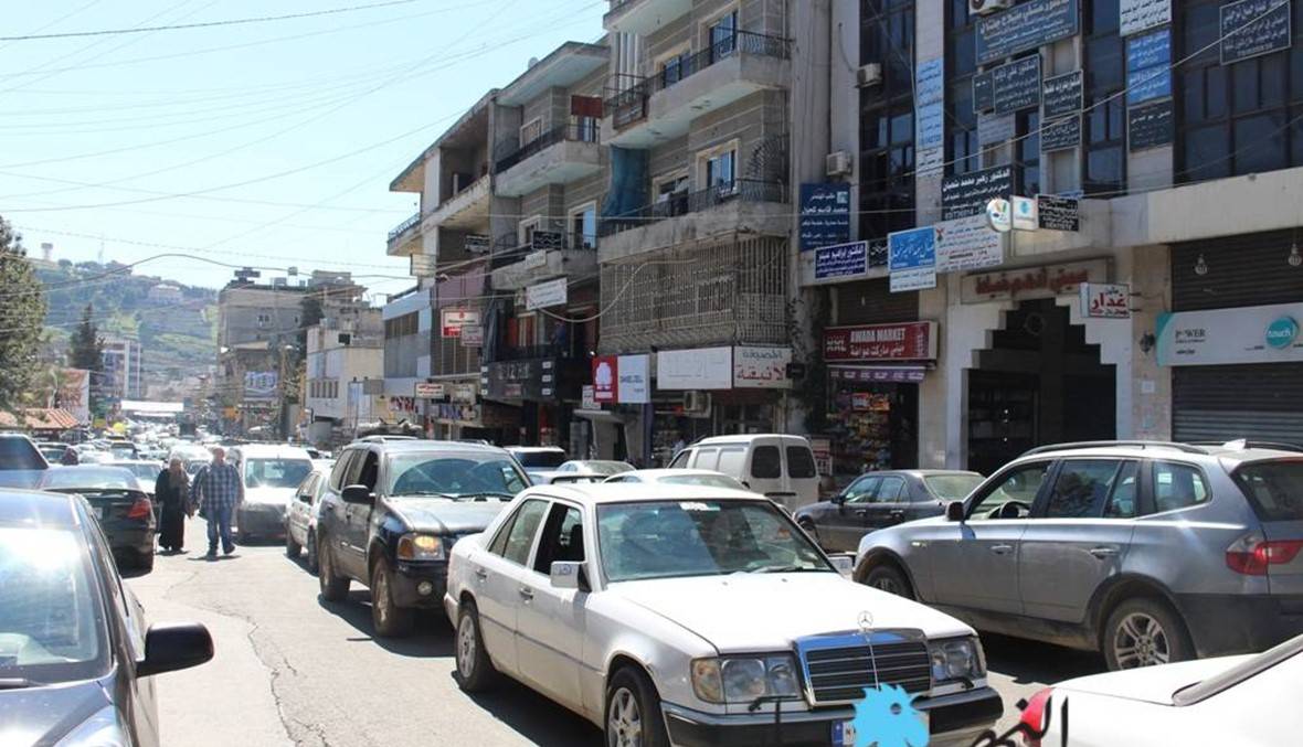أزمة الدواء والبنزين مستمرة في النبطية