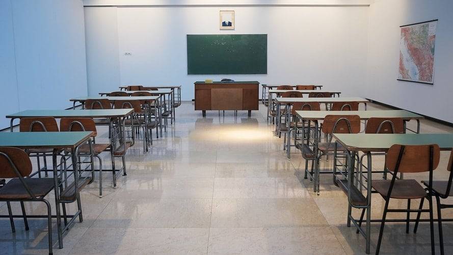 لجنة أساتذة المسائي لغير اللبنانيين رفضت العودة الى التعليم المدمج