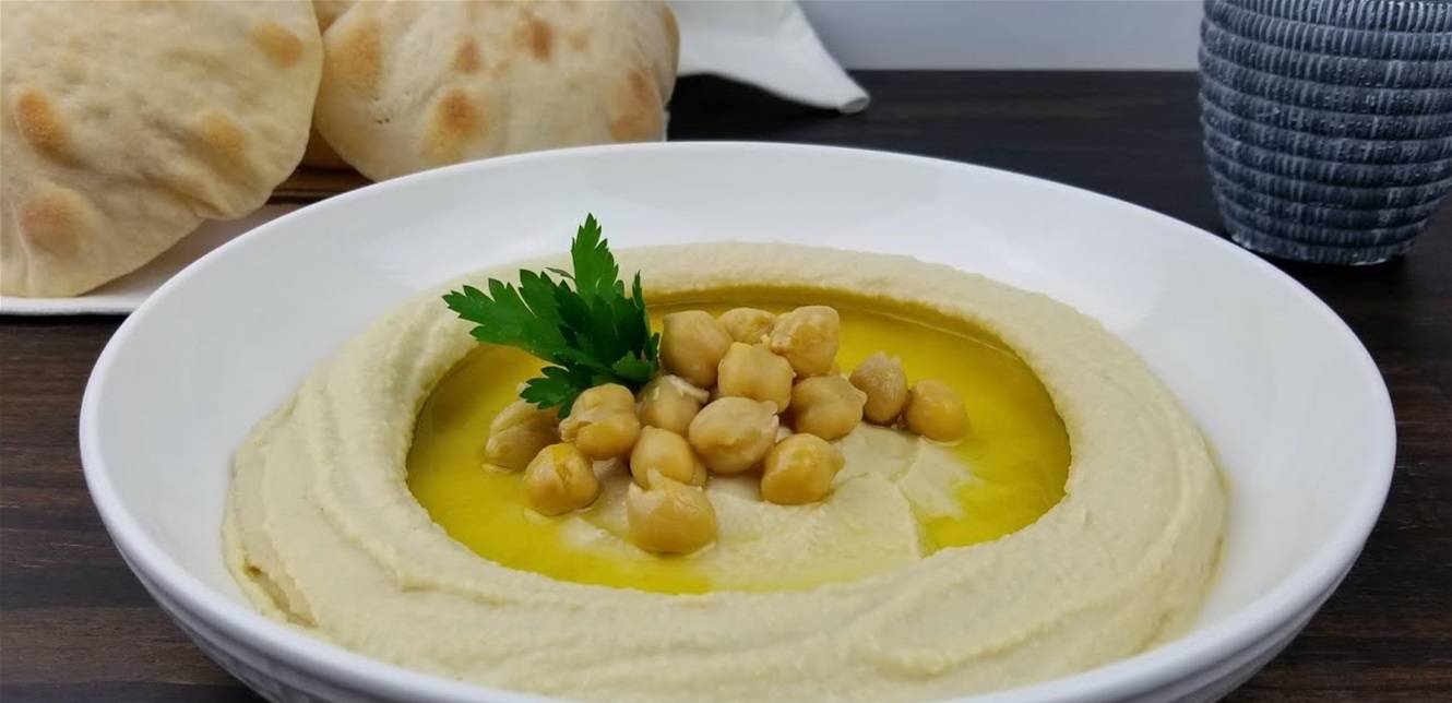 الطبق المفضل لدى اللبنانيين.. تعرفوا الى فوائد الحمص الغذائية