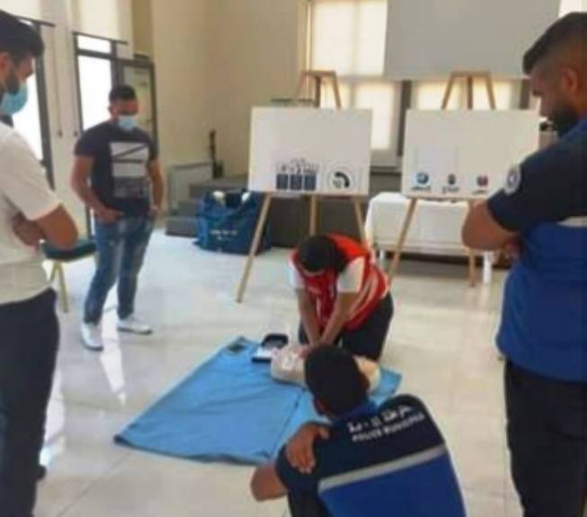 دورة تدريبية للإسعافات الاولية لشرطة بلدية اميون