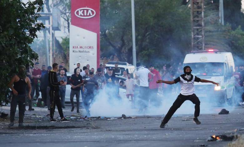 مواجهات عنيفة في عدد من مدن وقرى الضفة الغربية واندلاع اشتباك مسلح في رام الله