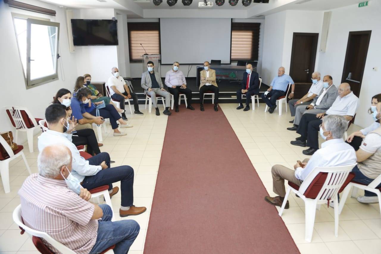 حسن  بحث مع منظمات أهلية في مبادرة تضامنية مع الفلسطينيين