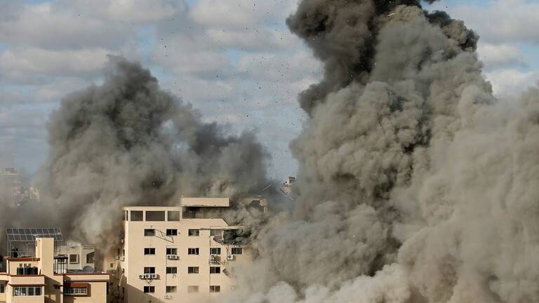 وصول 8 مصابين فلسطينيين جدد لتلقي العلاج في مصر