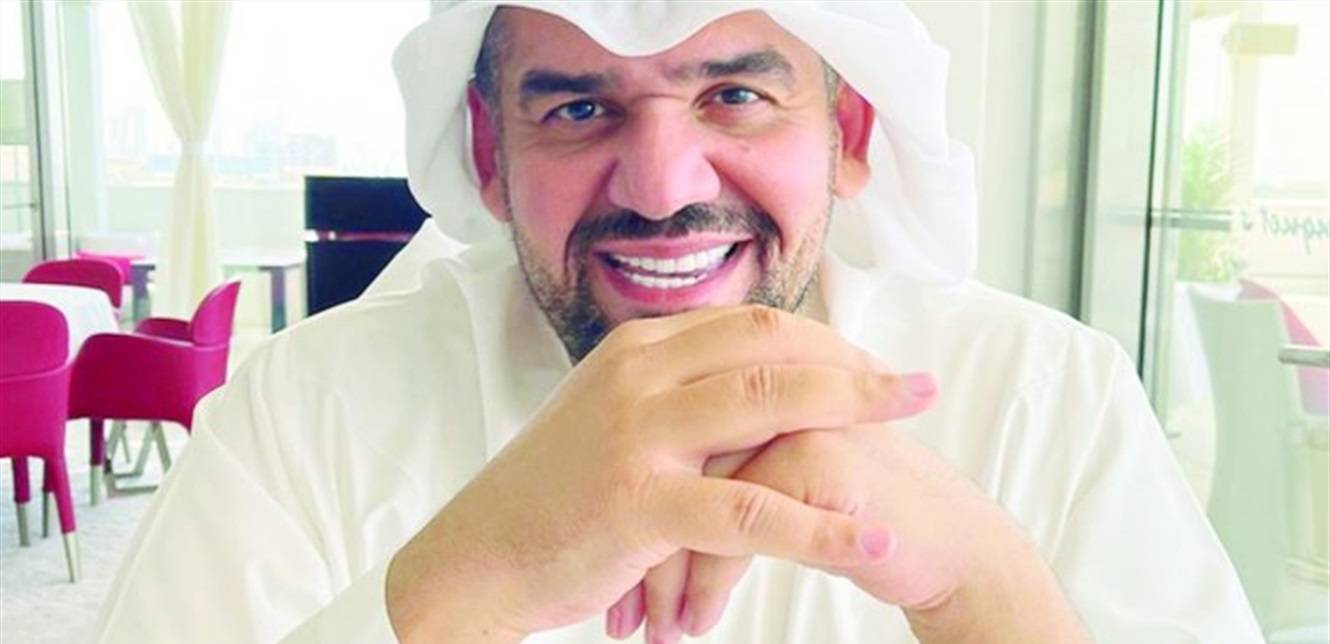 حسين الجسمي: "أهواك يا شبه القمر"