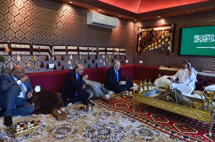 «اذلال» مخجل امام الرياض : الاعتذار» ببلاش»