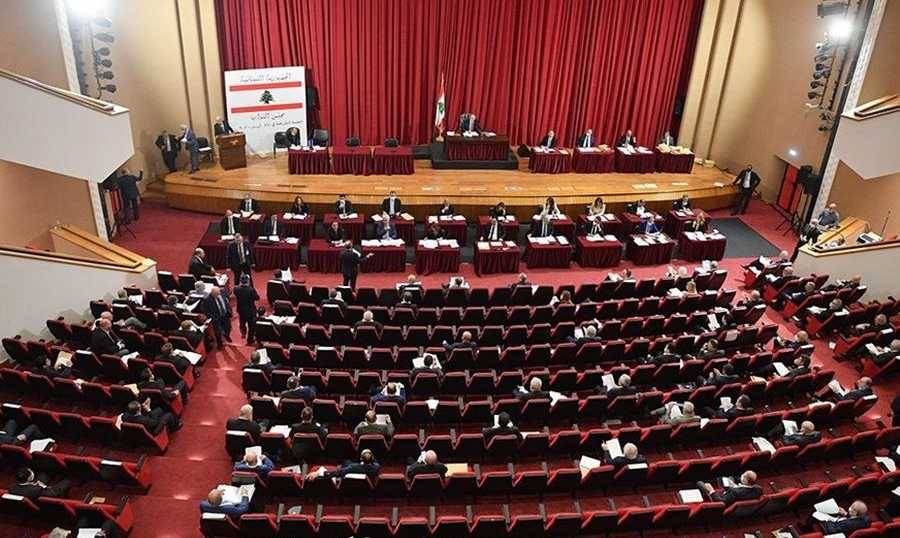 بدء جلسة مجلس النواب بحضور الحريري وباسيل