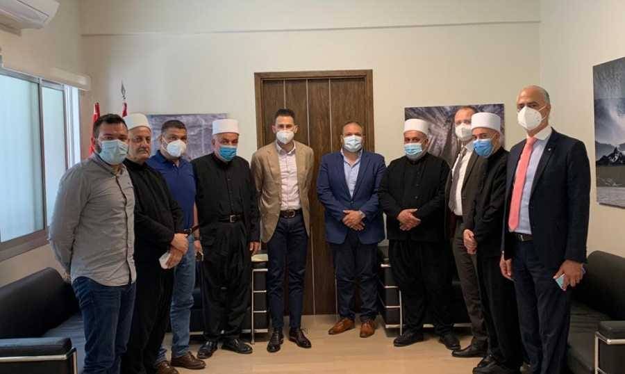 النائب جنبلاط يلتقي وفد من الهيئة الادارية لمستشفى الايمان
