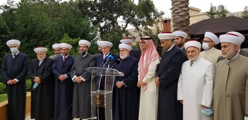 إمام والشعار ورجال دين زاروا بخاري في اليرزة