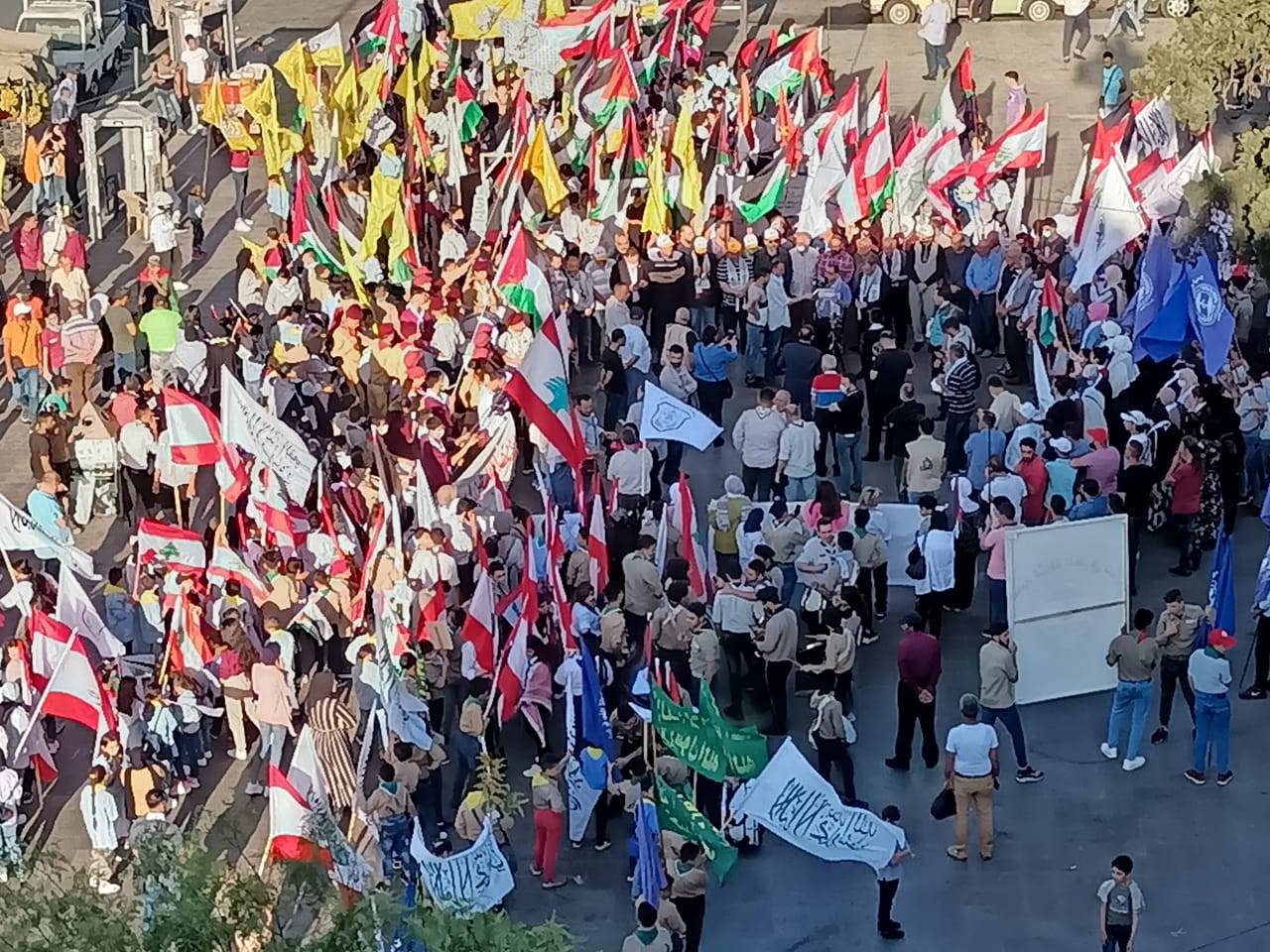 مسيرة شعبية في طرابلس احتفالا بإنتصار الشعب الفلسطيني