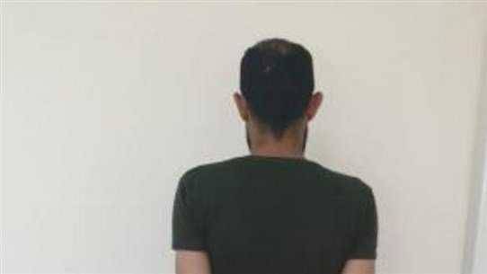 توقيف أحد أفراد عصابة سرقة سيارات بالجرم المشهود
