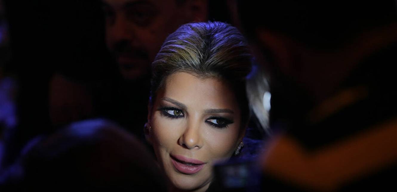 كيف ردت أصالة على وصف أحلام لها بـ"المجنونة".. وبماذا هددت أنغام؟