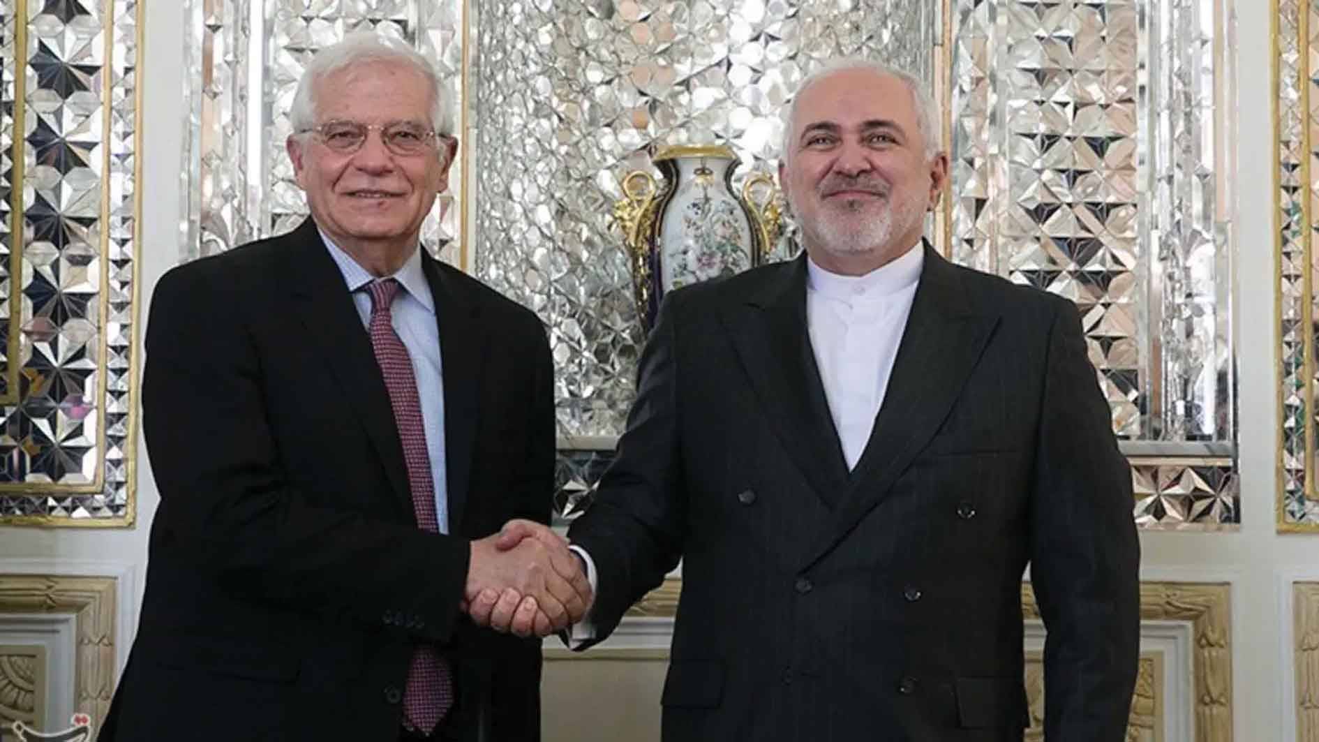 ظريف يدعو بايدن لتغيير نهج الحظر على طهران