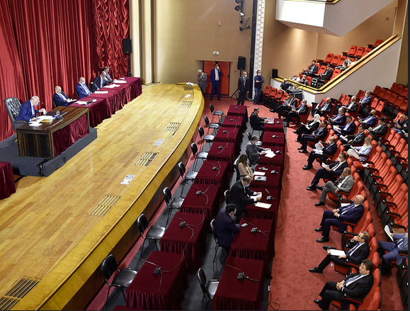 برّي لن يسمح بتفجير القنبلة الحكومية في المجلس... والاولوية للتأليف