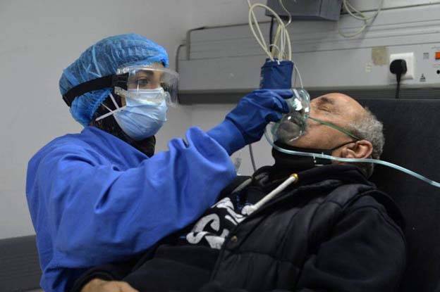هجرة 1600 ممرضة وممرض والإرهاق يطال القسم الآخر... فهل سيبقى مَن يعتني بالمرضى؟