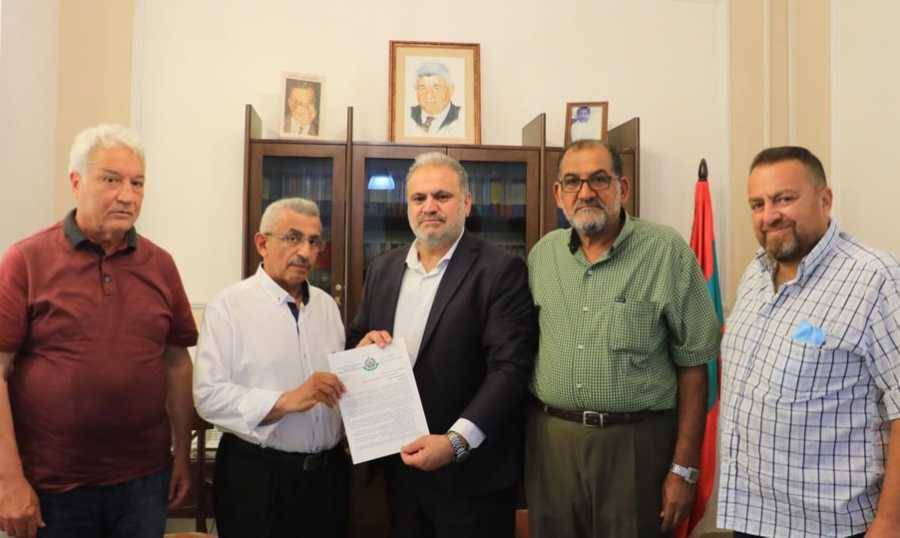 وفد من حماس سلم أسامة سعد رسالة خاصة من هنية