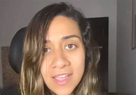 مصرية تروي قصة فلسطين... و تحقق أكثر من 10 الاف مشاهدة (فيديو)