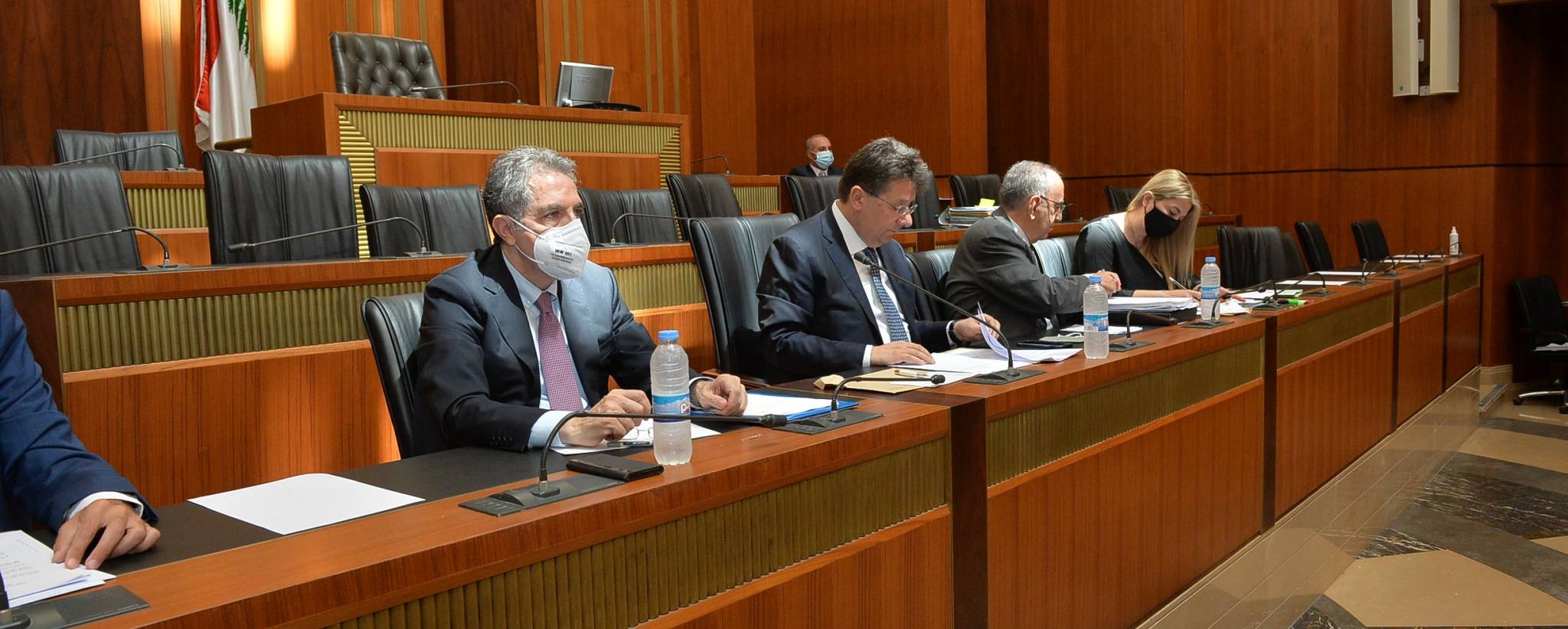 بدء جلسة لجنة المال والموازنة